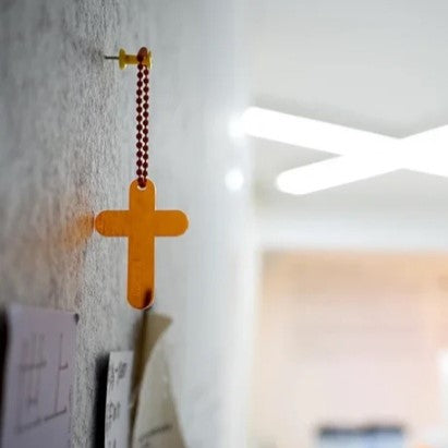 Keychain - He is Risen